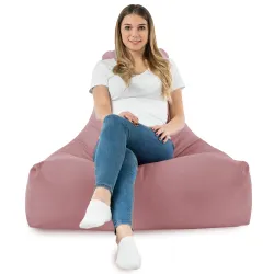 Jak dobrać beżowy fotel pufa sako do siedzenia w ciepłych wnętrzach?