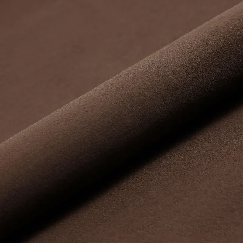 Pufa rugby z ekoskóry – stylowy wybór dla fanów mocnych emocji